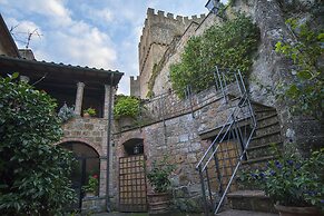 Castello Di Proceno Albergo Diffuso