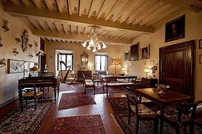 Castello Di Proceno Albergo Diffuso