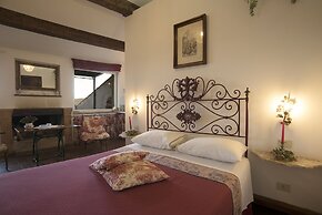 Castello Di Proceno Albergo Diffuso
