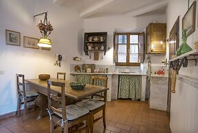 Castello Di Proceno Albergo Diffuso