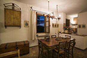 Castello Di Proceno Albergo Diffuso