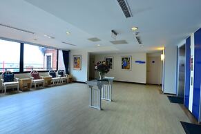 CHIENTAN Youth Hotel