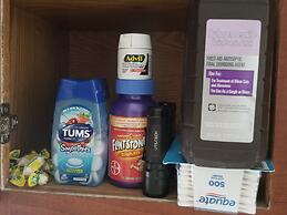 Kernersville Hot Tub  Pool  Arcade Gym Wifi Coffee