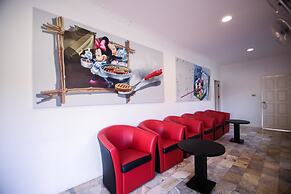 VJ Villa & Container Stay