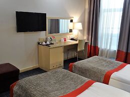 Ramada Hotel & Suites by Wyndham Alabuga