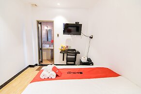 RedDoorz Plus near Ba Chieu Local Market