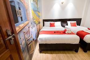 RedDoorz Plus near Ba Chieu Local Market