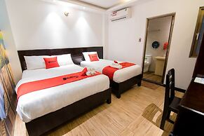 RedDoorz Plus near Ba Chieu Local Market