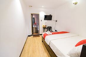 RedDoorz Plus near Ba Chieu Local Market