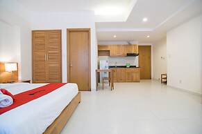 RedDoorz Plus near SECC D7