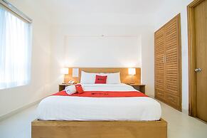 RedDoorz Plus near SECC D7