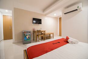 RedDoorz Plus near SECC D7