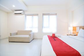 RedDoorz Plus near SECC D7