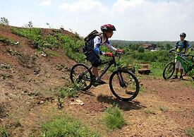 Family Transit 2 Hotel