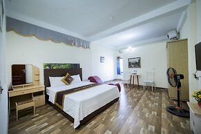 Family Transit 2 Hotel