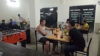 Family Transit 2 Hotel