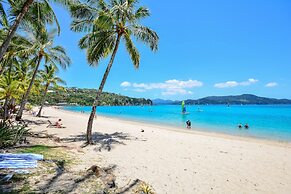 Hamilton Island Vacation Rentals