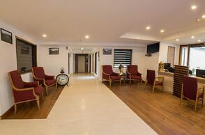 Country Inn Premier Pacific Mall Road Mussoorie