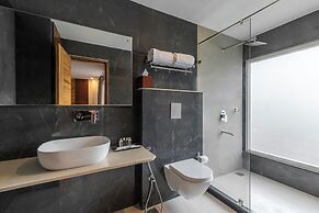 Country Inn Premier Pacific Mall Road Mussoorie