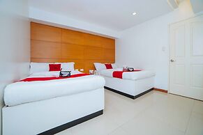 RedDoorz near Bambang Station