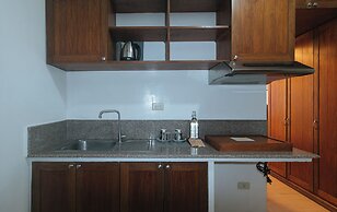 RedDoorz @ Moonwalk Paranaque