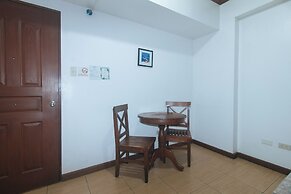 RedDoorz @ Moonwalk Paranaque