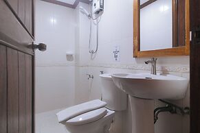 RedDoorz @ Moonwalk Paranaque