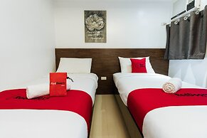 RedDoorz Plus @ Poblacion Makati