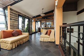 RedDoorz Plus @ The Ridge Tagaytay