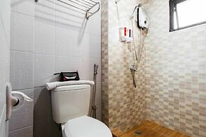 RedDoorz Plus @ The Ridge Tagaytay