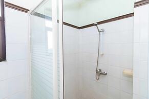 RedDoorz Plus @ The Ridge Tagaytay