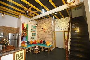 Mumbai Staytion Dorm - A Backpackers Hostel