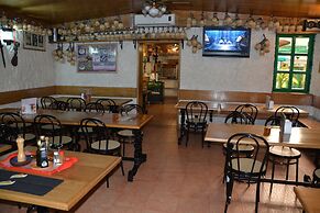 Manuela Residente Resort