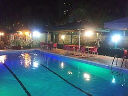 Manuela Residente Resort