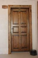 El Nazar Stone Suite