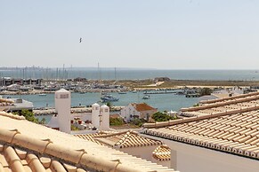 B28 - Stylish Typical House by DreamAlgarve