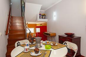 B28 - Stylish Typical House by DreamAlgarve
