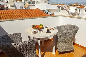 B28 - Stylish Typical House by DreamAlgarve