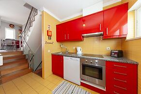 B28 - Stylish Typical House by DreamAlgarve