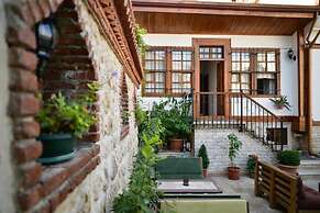 Cifte Konak Butik Otel