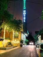 Green Hadong Hotel