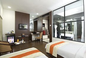 Mind Space Hotel, Pimpri