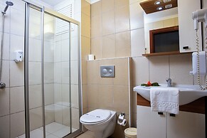 Simply Fine Hotel Alize