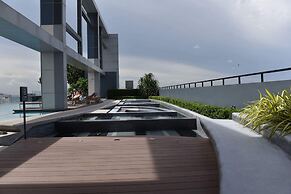 Centric Royal by Swimming Pool