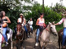Paraiso Travel