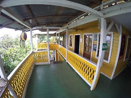 Hostal Bastimentos