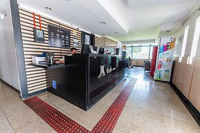 Hotel Diplomat by Bsb Inn