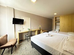 Hotel Diplomat by Bsb Inn