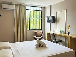 Hotel Diplomat by Bsb Inn