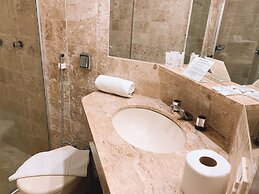 Hotel Diplomat by Bsb Inn